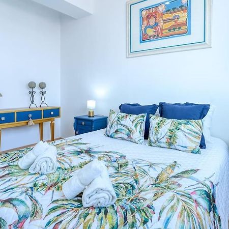 Faro Center With Ac & Wifi Apartment Exterior foto
