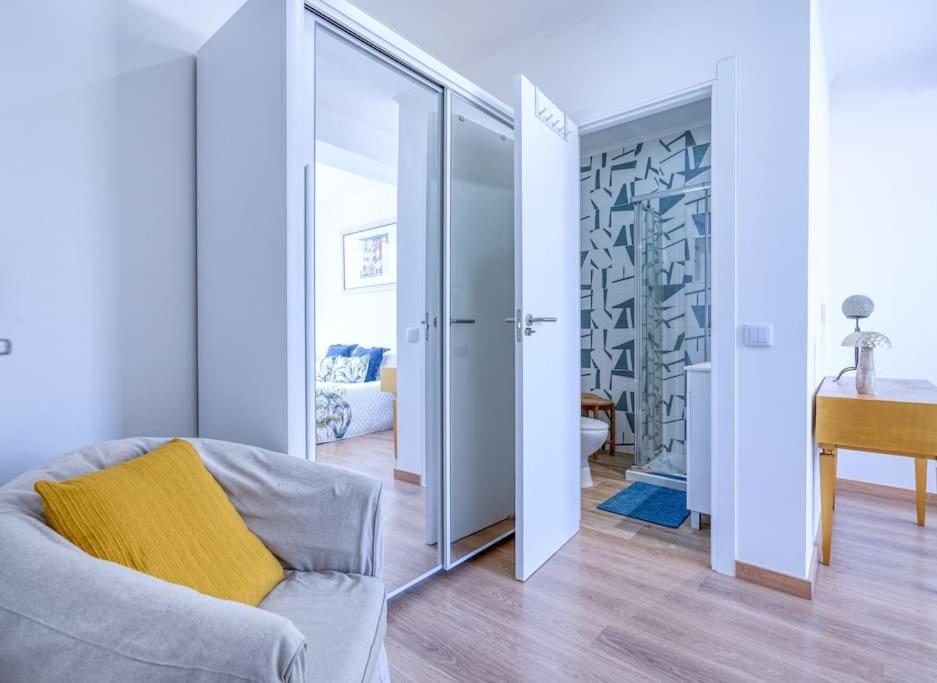 Faro Center With Ac & Wifi Apartment Exterior foto