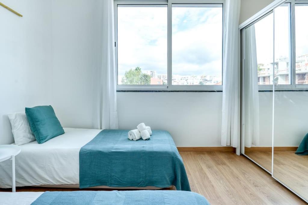 Faro Center With Ac & Wifi Apartment Exterior foto